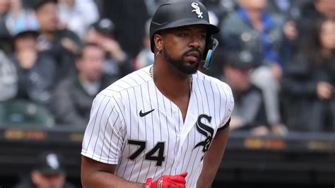 Eloy Jiménez will be out 2-3 weeks — but Chicago White Sox ‘optimistic it’s not going to be anything long-term’